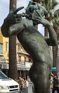 F�lix Maurice Charpentier - L'Improvisateur (lifesize bronze, Bandol, France)