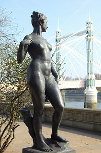 Francis Derwent Wood - Atalanta (medium front right view)